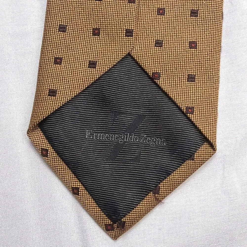 Ermenegildo Zegna Men's Tie Silk/Wool Gold Geometric/ Made in Italy / 60